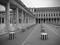 Ordonnances : duo ou duel au Palais-Royal ?